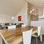 Bettysvej 3 - Bright And Coastal Ferienhaus